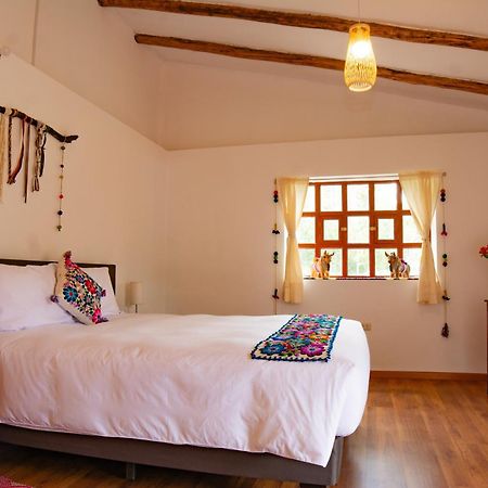 Sacred Valley Mountain Lodge Урубамба Екстериор снимка