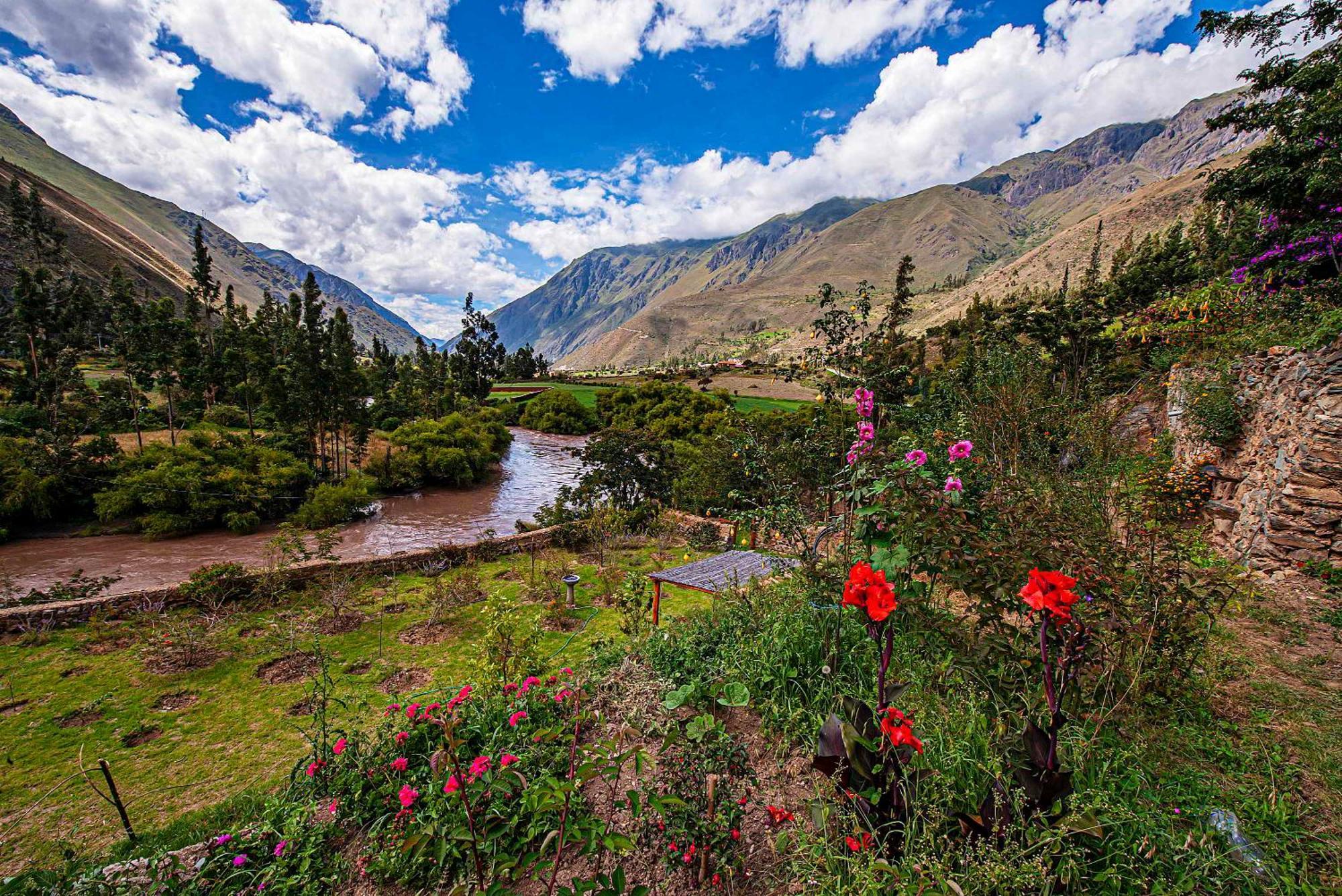 Sacred Valley Mountain Lodge Урубамба Екстериор снимка