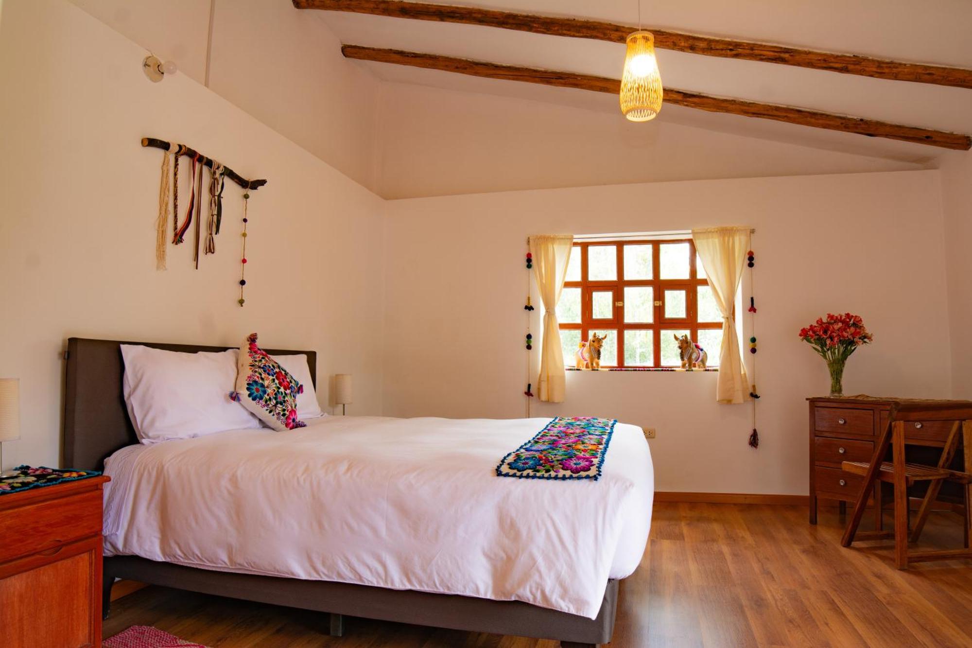 Sacred Valley Mountain Lodge Урубамба Екстериор снимка