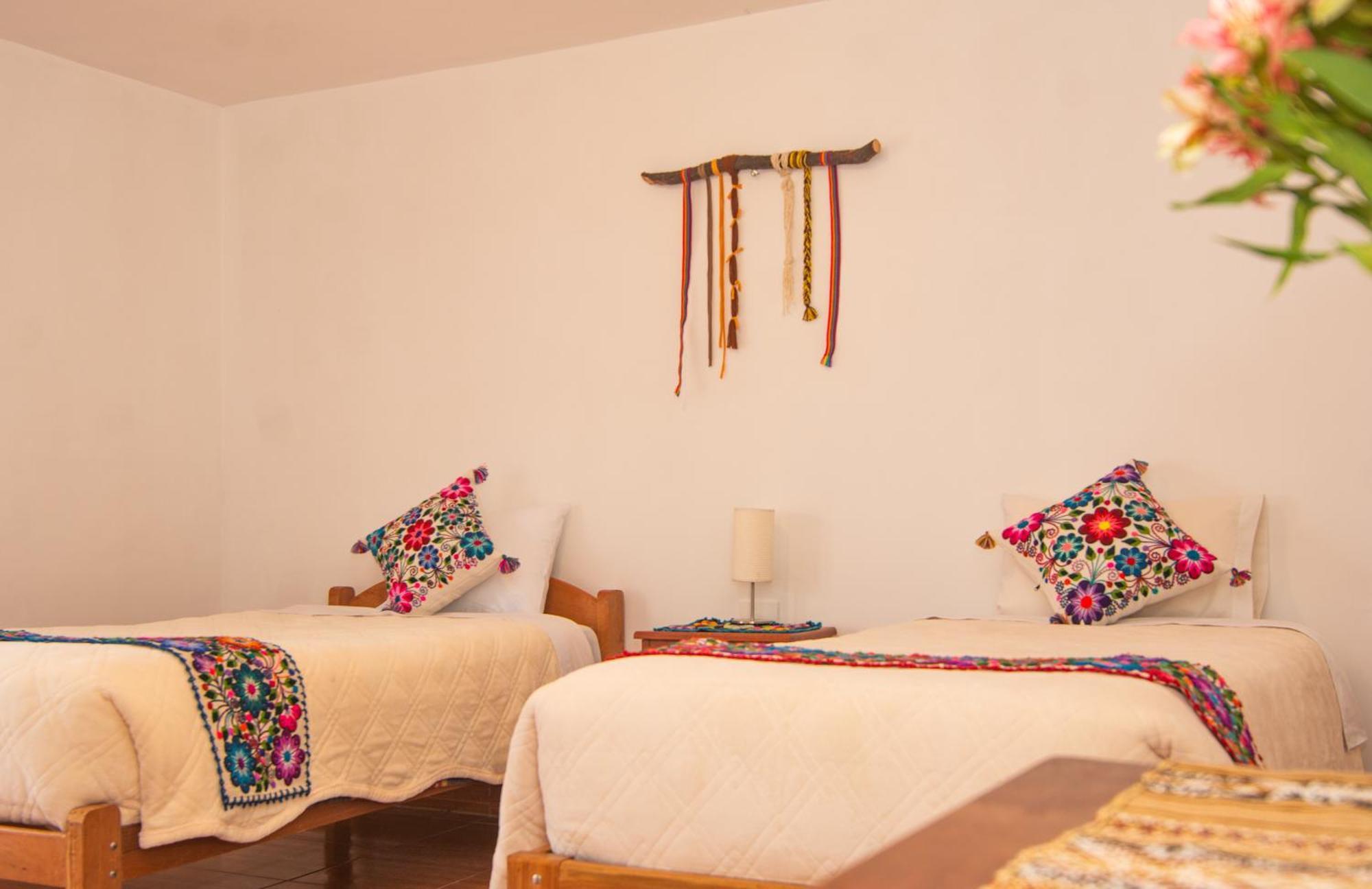 Sacred Valley Mountain Lodge Урубамба Екстериор снимка