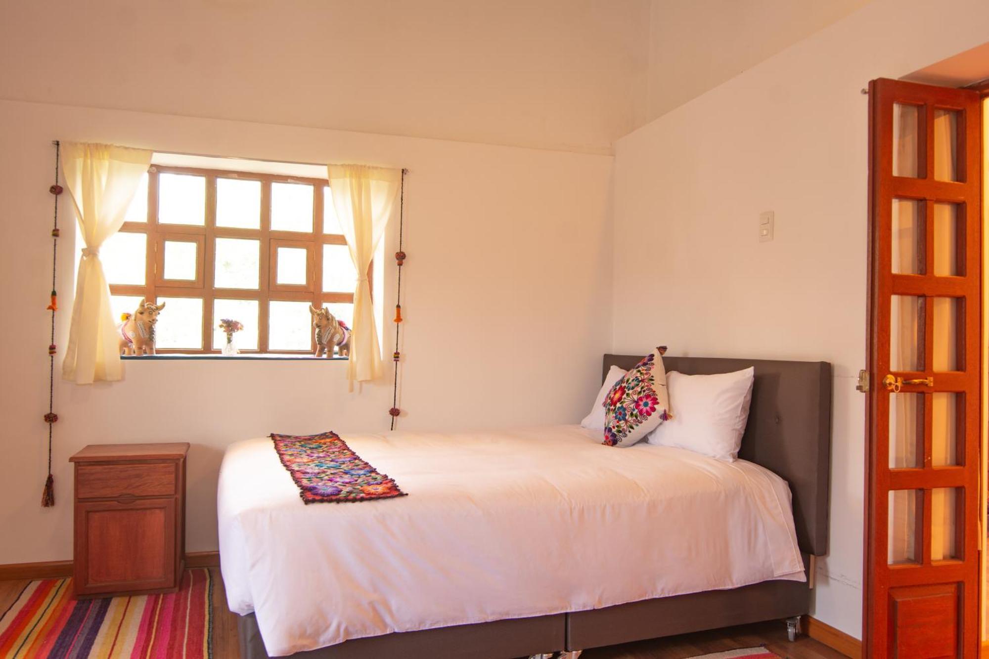 Sacred Valley Mountain Lodge Урубамба Екстериор снимка